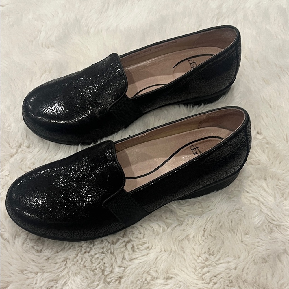 Dansko Farah Shiny Black Loafer